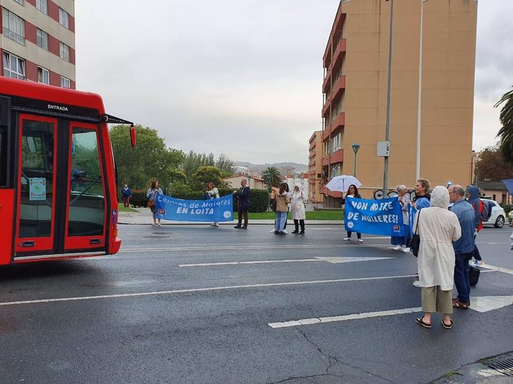 Protesta de traballadores en centros de día, na rede de escolas infantís Galiña Azul e en servizos de coidado de persoas maiores e dependentes do Consorcio de Igualdade e Benestar 