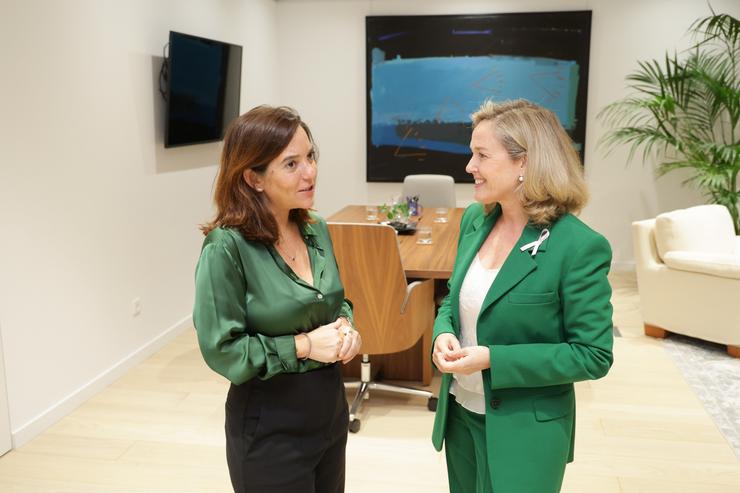 A alcaldesa da Coruña, Inés Rei, reúnese coa ministra de Asuntos Económicos en funcións, Nadia Calviño/ ANDY PÉREZ / Europa Press