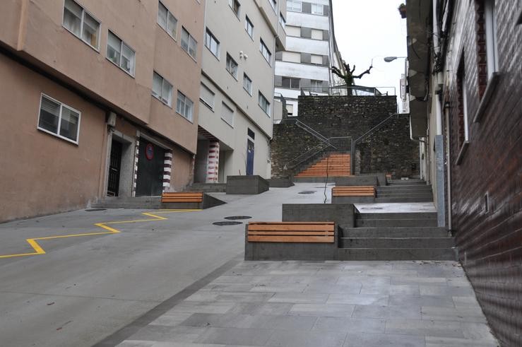 Obras de mellora da rúa Batalla de Clavijo, en Santiago de Compostela 