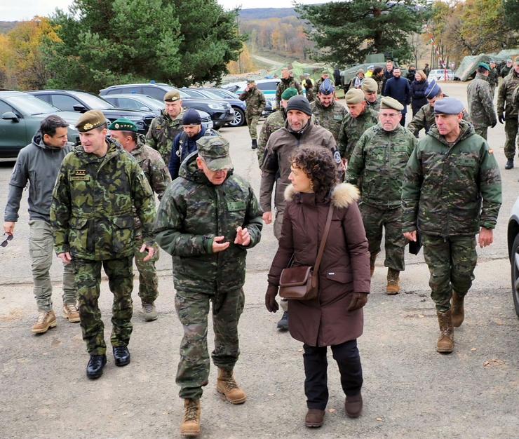 A Brilat recibe a visita en Eslovaquia do xefe de Estado Maior da Defensa 