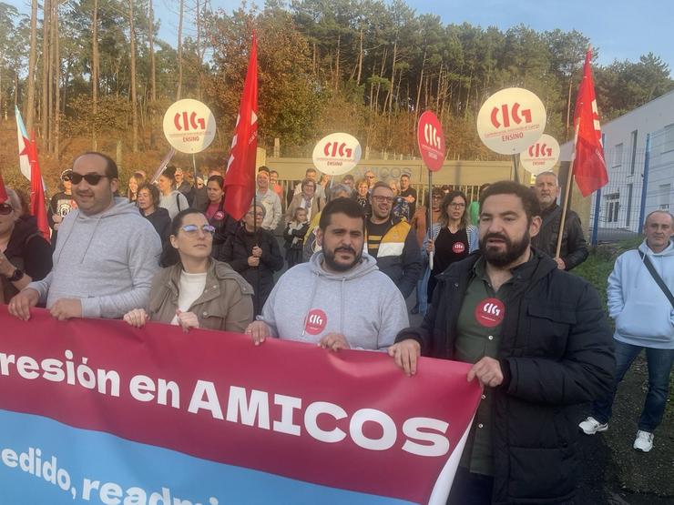 Concentración do persoal de Amicos / CIG