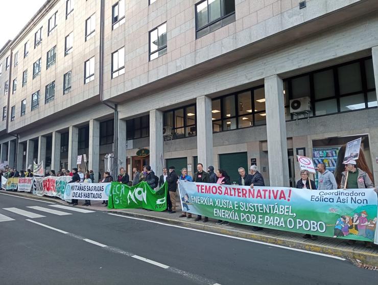 Protesta ante o Parlamento de 