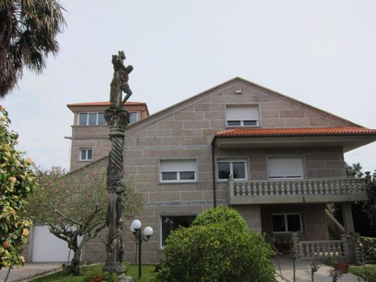 Casa de Marcial Dorado na Illa de Arousa 