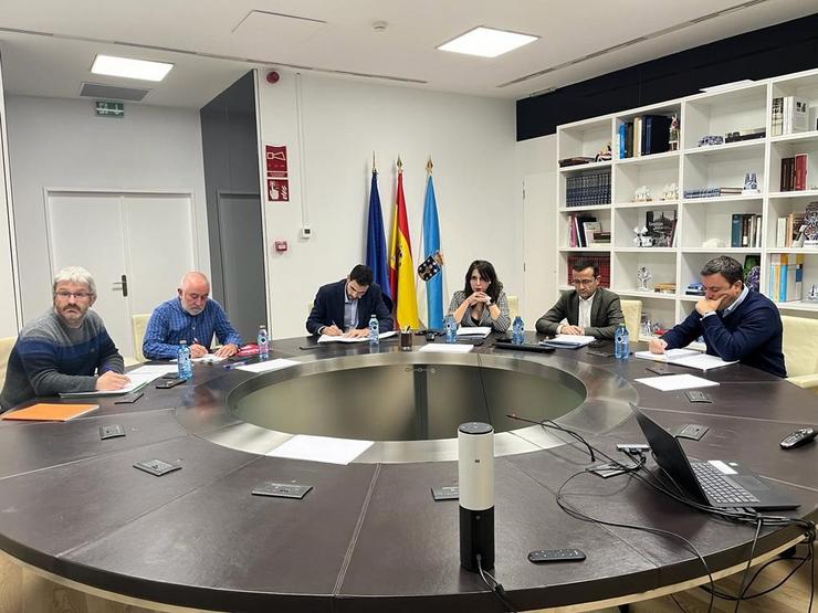 Reunión da Mesa para o impulso da actividade económica das Pontes.. XUNTA / Europa Press
