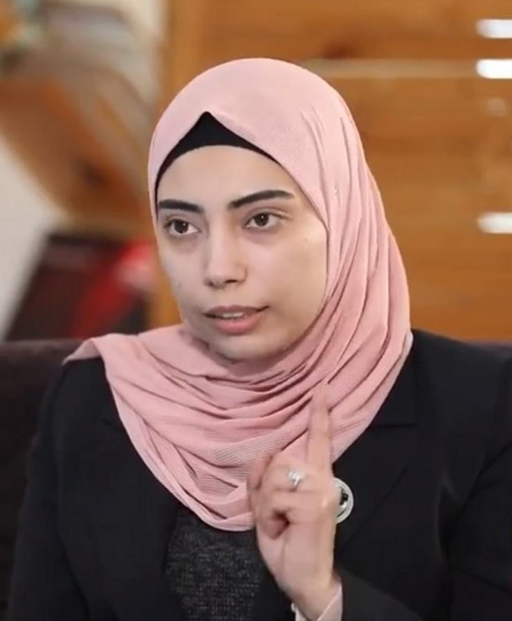 Escritora Heba Abu Nada, gañadora do Premio Sharjah á Creatividade Árabe na 20ª edición pola súa novela 'O osíxeno non é para os mortos', no ano 2017, e asasinada o pasado 20 de outubro deste ano nun bombardeo israelí en Gaza 