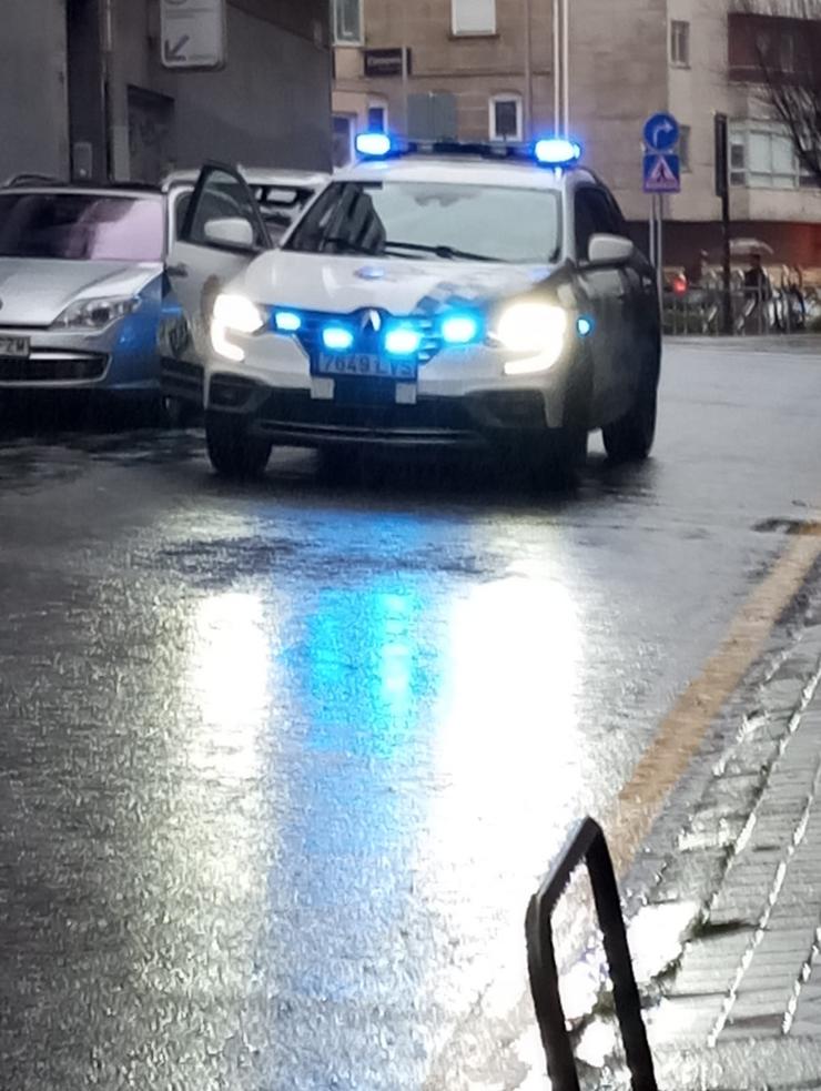 Policía Local de Vigo no desaloxo dun edificio / REDE