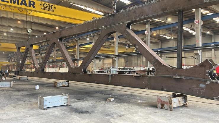 Avanzan os traballos de reconstrución da ponte de Ponte Arnelas coa fabricación en taller da nova estrutura. XUNTA 