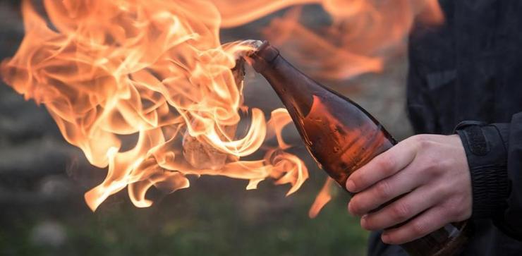 Un cótel molotov /istock