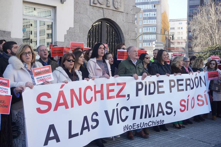 Concentración do PPdeG fronte á Delegación do Goberno na Coruña contra as rebaixas de penas da Lei do 