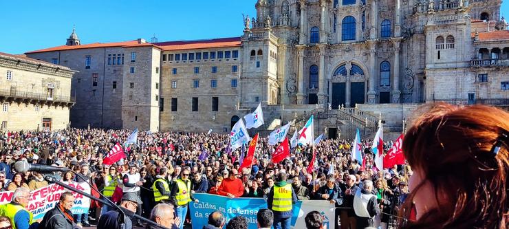 Manifestación a favor da Sanidade Pública en Santiago 13 de febreiro 2023/sos sanidade pública a mariña