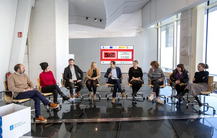 O director dá Axencia Galega dás Industrias Culturais, Jacobo Sutil, participa na presentación do proxecto 