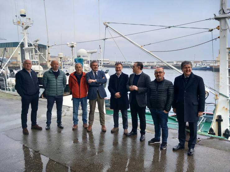 Reunión do director xeral de Pesca, Antonio Basanta, para abordar o recurso contra o veto á pesca de fondo. XUNTA / Europa Press