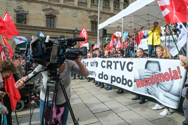 Membros do comité intercentros da Corporación de Radio e Televisión de Galicia (CRTVG) maniféstanse contra a manipulación informativa da Xunta e o Partido Popular / Europa Press / Europa Press