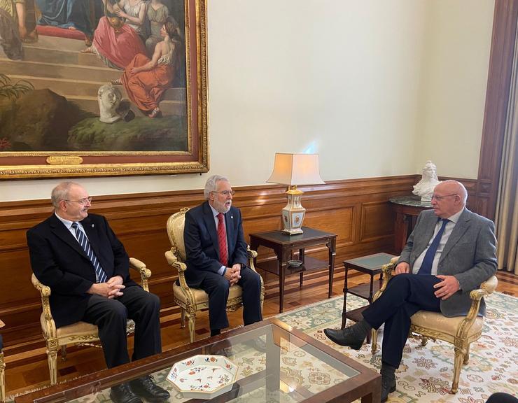 O presidente do Parlamento de Galicia, Miguel Ángel Santalices, reúnese en Lisboa co presidente da Asemblea Lexislativa da República de Portugal, Prof. Dr. Augusto Santos Silva / XUNTA DE GALICIA