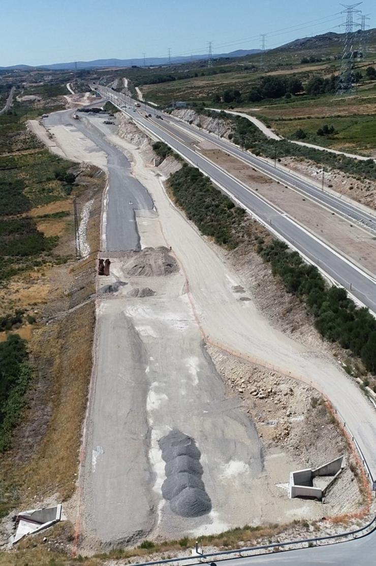 Zona de construción da nova base de mantemento da liña AVE Madrid-Galicia, na Mezquita (Ourense).. ADIF / Europa Press