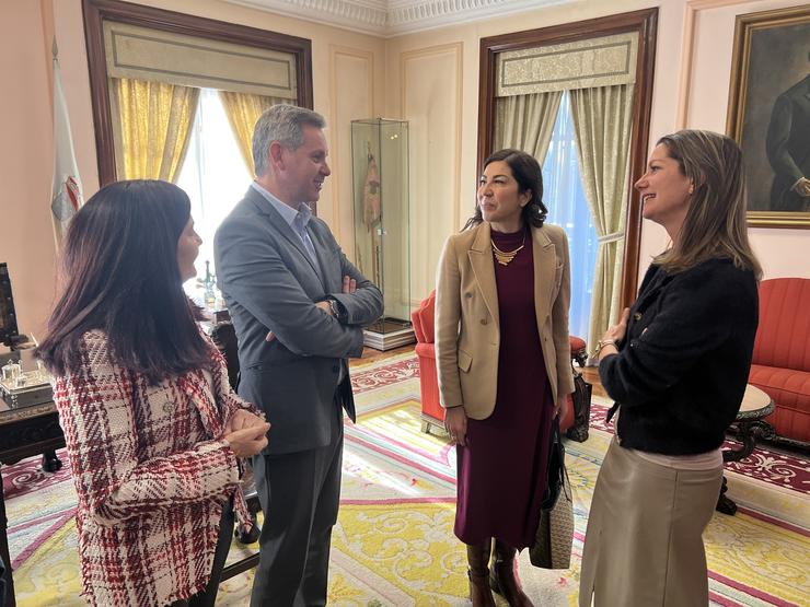 A secretaria de Estado de Turismo, Rosana Trasfogueiro, reúnese coa alcaldesa de Lugo, Lara Méndez, e o delegado do Goberno en Galicia, José Miñones. DELEGACIÓN DO GOBERNO EN GALICIA 