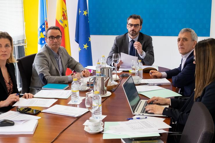 O vicepresidente segundo e conselleiro de Presidencia, Xustiza e Deportes, Diego Calvo, participa na Comisión Mixta entre Xunta e TSXG
