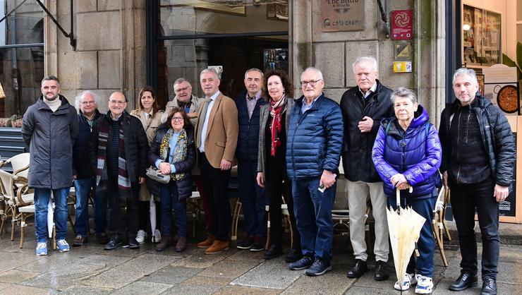 Premiados e xurado do III Premio 'Lorca, Guerra dá Cal, Branco Amor' en Santiago de Compostela. CASINO DE SANTIAGO 