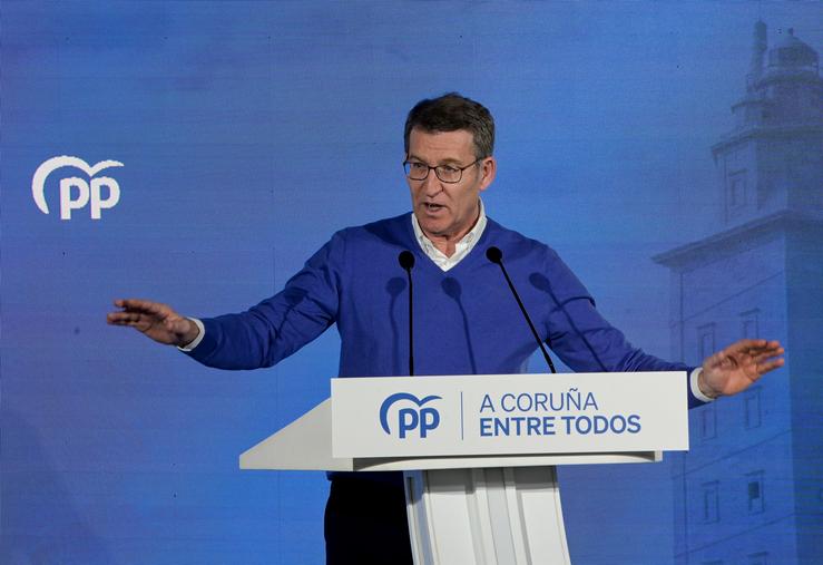 O presidente do PP, Alberto Núñez Feijóo, nun acto na Coruña 