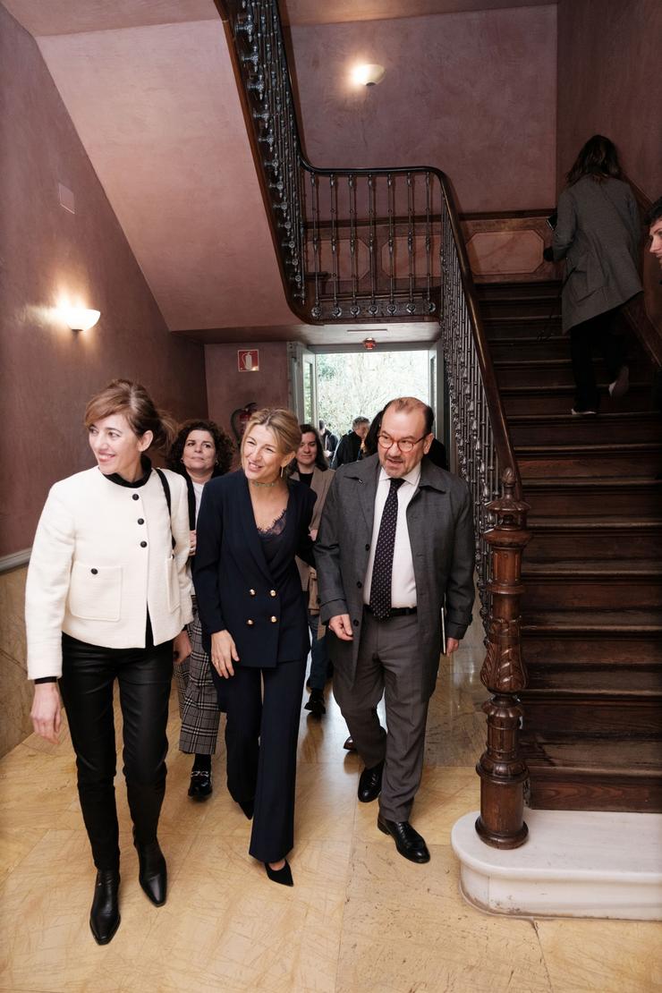 Esquerda Marta Lois e Yolanda Díaz, vicepresidenta segunda do Goberno e ministra de Traballo, en Santiago de Compostela.. CÉSAR ARXINA-EUROPA PRESS 