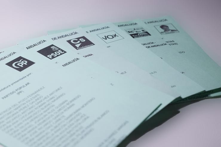 Detalle das papeletas dos partidos políticos de cara ás Eleccións / EP/ Europa Press