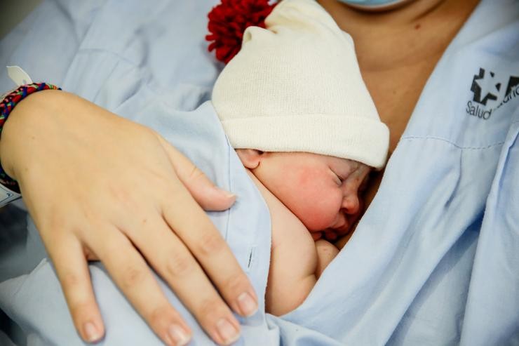 Arquivo - O primeira bebé nacida en 2023 en España, no Hospital Gregorio Marañón.. Carlos Luján - Europa Press - Arquivo / Europa Press