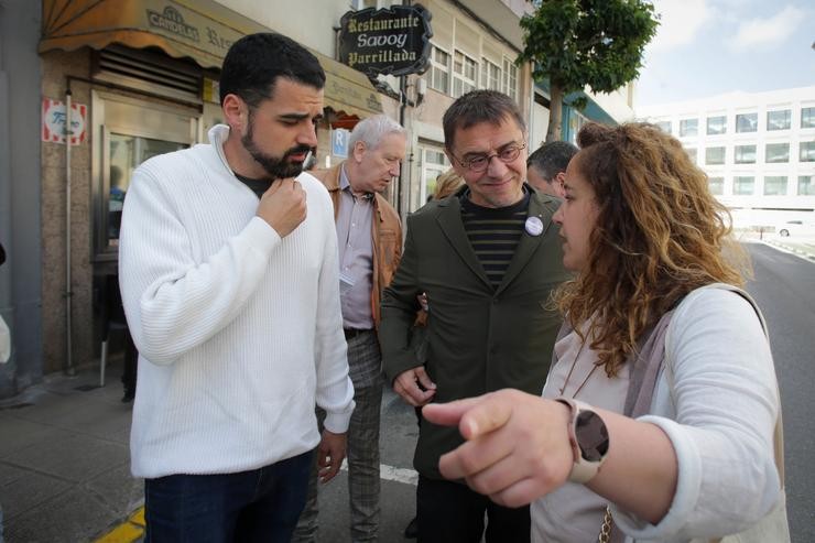 O cofundador de Podemos, Juan Carlos Monedero e  Ximena Cheda (1d). Carlos Castro - Europa Press / Europa Press