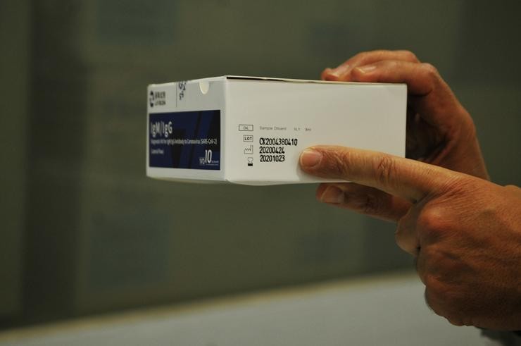 Arquivo - Caixa de compoñentes da proba para realizar tests de cribado do coronavirus en Barbadás, Ourense, Galicia (España), a 19 de outubro de 2020. As farmacias ourensás que colaboran coa Consellería de Sanidade na realización de probas s. Rosa Veiga - Europa Press - Arquivo / Europa Press
