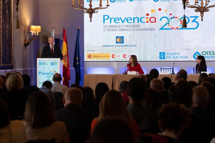 O presidente da Xunta, Alfonso Rueda, intervén en clausúraa do XIII Congreso de prevención de riscos laborais en Iberoamérica celebrado en Santiago de Compostela.. XUNTA - DAVID CABEZÓN 