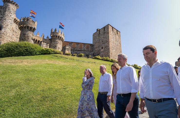 Alfonso Rueda, presidente do PP galego e da Xunta, xunto ao presidente da Xunta de Castela e León, Alfonso Fernández Mañueco. PPDEG 