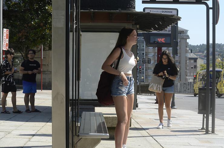 Termómetro nunha parada de bus de Ourense o pasado 8 de agosto / Rosa Veiga