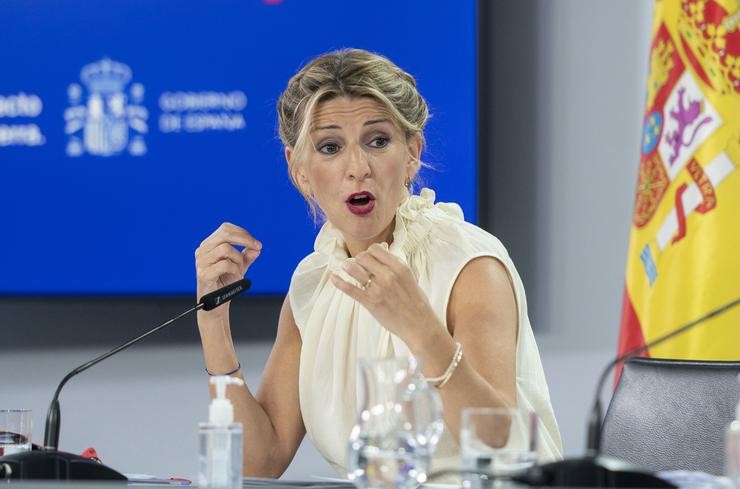 A vicepresidenta segunda e ministra de Traballo e Economía Social, Yolanda Díaz, comparece tras a reunión do Consello de Ministros en Moncloa / Alberto Ortega - Arquivo