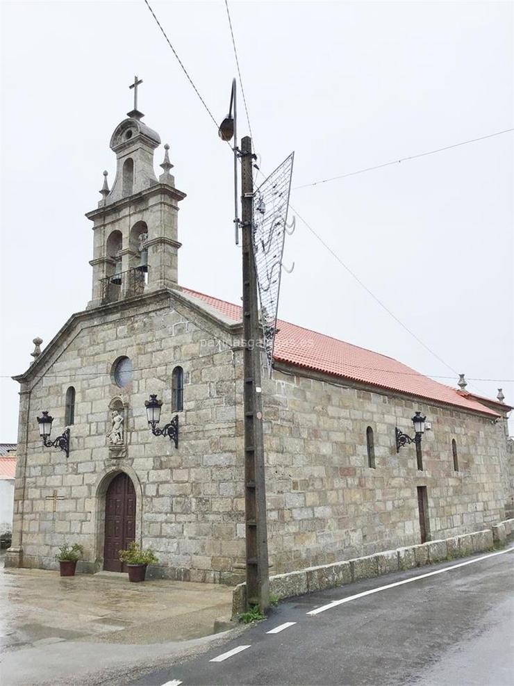 Parroquia de San Miguel de Oia / Páxinas Galegas