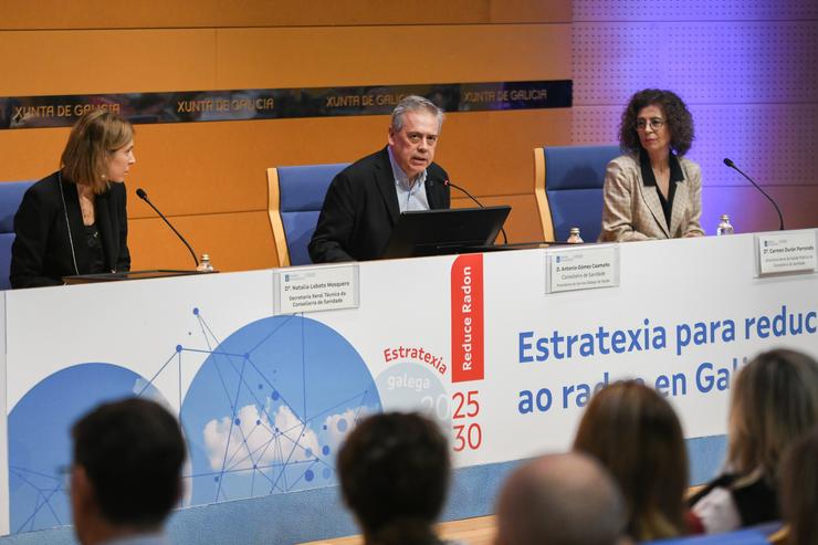 O conselleiro de Sanidade, Antonio Gómez Caamaño, participa na presentación da Estratexia Galega 