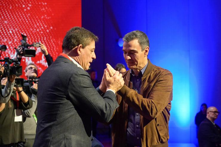  Pedro Sánchez e o candidato do PSdeG a presidir a Xunta de Galicia, José Ramón Gómez Besteiro. M. Dylan - Europa Press / Europa Press