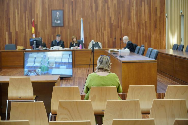 Arquivo - A acusada, no banco da sección quinta da Audiencia Provincial de Pontevedra, o pasado 10 de outubro.. Javier Vázquez - Europa Press - Arquivo / Europa Press