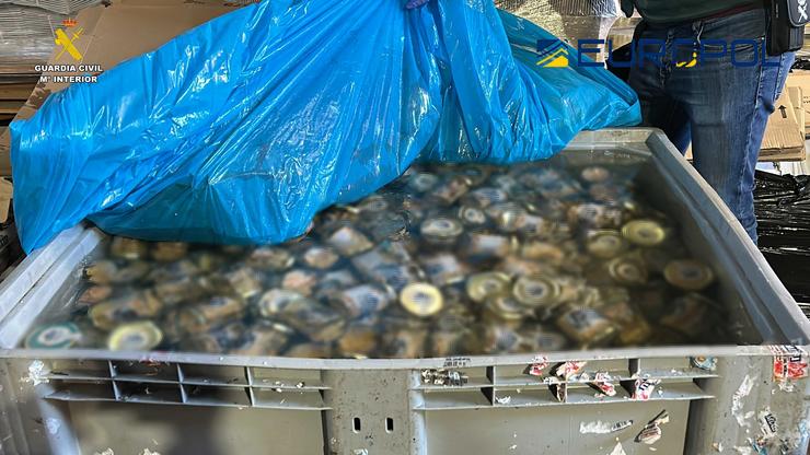 Botes atopados na investigación de Plaza Chica pola Garda Civil 