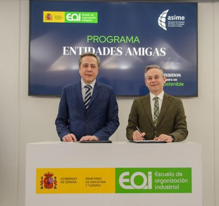 O director xeral da Escola de Organización Industrial (EOI), José Bayón , e o secretario xeral de Asime, Enrique Mallón.. EOI 