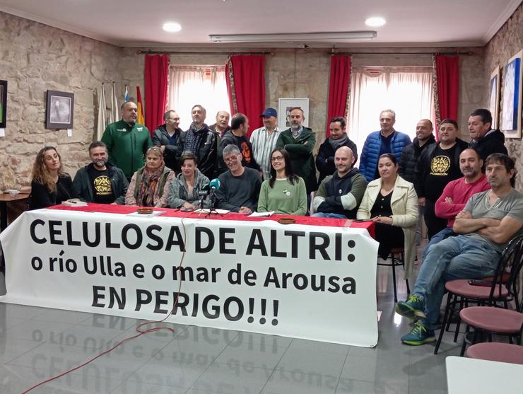 Rolda de prensa da Plataforma Ulloa Viva e Defensa da Ría de Arousa.. PLATAFORMA ULLOA VIVA / Europa Press