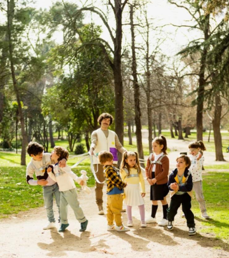 Imaxe do servizo /Paseadores de niños