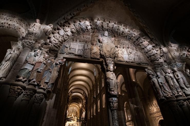 Arquivo - O Pórtico da Gloria durante unha visita guiada nocturna na Catedral de Santiago.. César Arxina - Europa Press - Arquivo / Europa Press