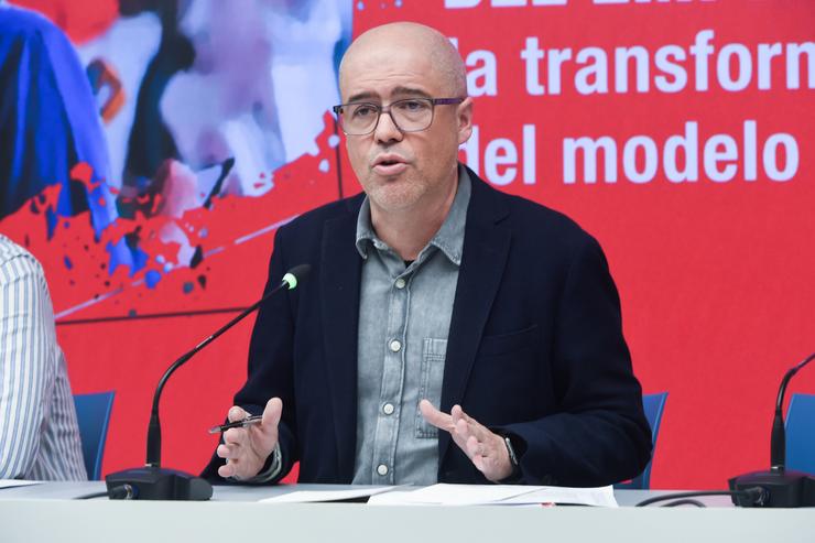 O secretario xeral de CCOO, Unai Xordo, durante a presentación do documento ?As melloras do emprego avanzan a transformación do modelo produtivo?, na sede de CCOO, a 29 de febreiro de 2024, en Madrid (España).. Gustavo Valente - Europa Press 