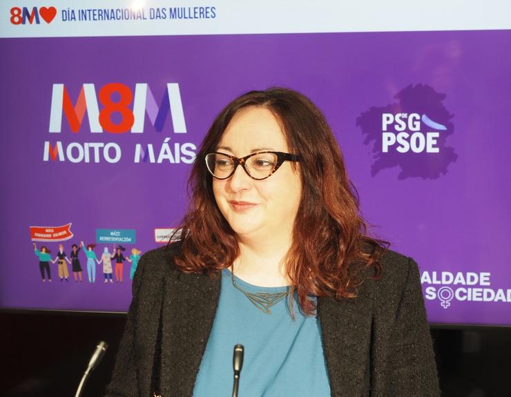 A secretaria de Igualdade do PSdeG, Silvia Fraga, en rolda de prensa / PSDEG