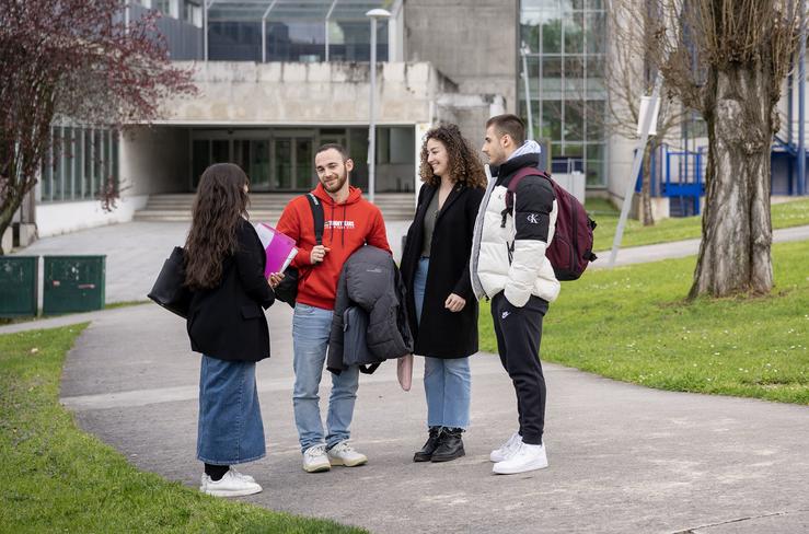 Arquivo - Imaxe de estudantes da UVigo.. UVIGO - Arquivo / Europa Press