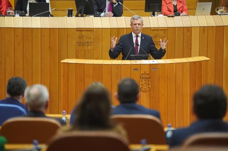 Alfonso Rueda intervén no Parlamento de Galicia, durante o debate da investidura.. ÁLVARO BALLESTEROS/ EUROPA PRESS / Europa Press