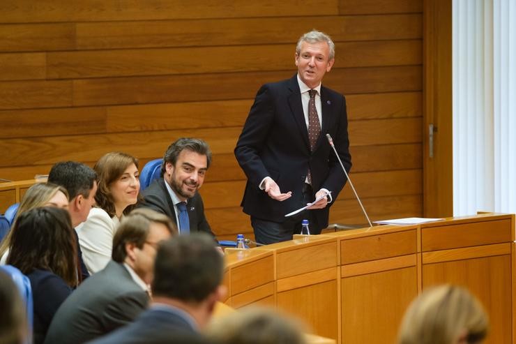 O presidente da Xunta, Alfonso Rueda, na sesión de control do Parlamento de Galicia. DAVID CABEZON @ XUNTA / Europa Press