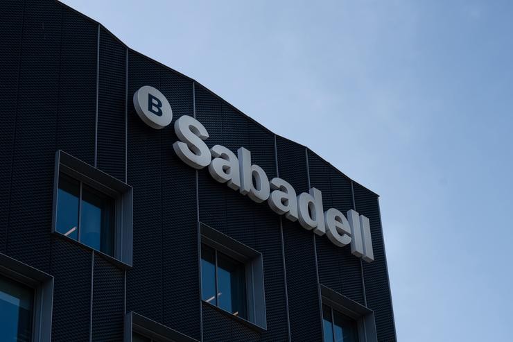 Edificio do Banco Sabadell / David Zorrakino - Europa Press - Arquivo 