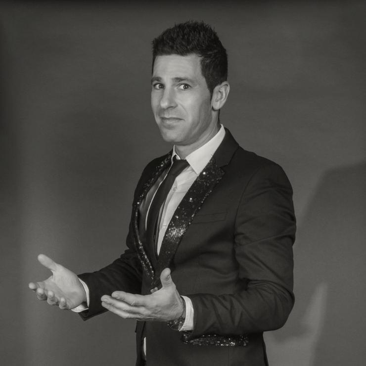 Noly, cantante de Los Satélites