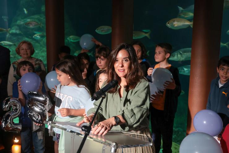 A alcaldesa da Coruña, Inés Rey, preside a conmemoración do 25 aniversario do Acuario / ANDY PÉREZ