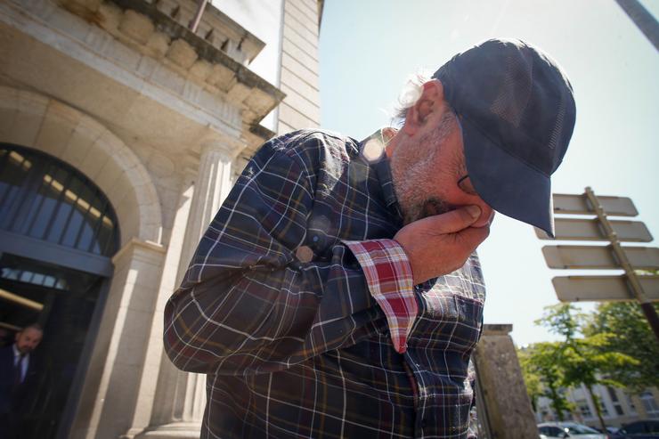 O principal imputado na peza central da Operación Carioca, o cabo da Garda Civil, Armando Lorenzo, á súa saída do xuízo na Audiencia Provincial o 4 de xuño de 2024, en Lugo, Galicia (España).. Carlos Castro - Europa Press